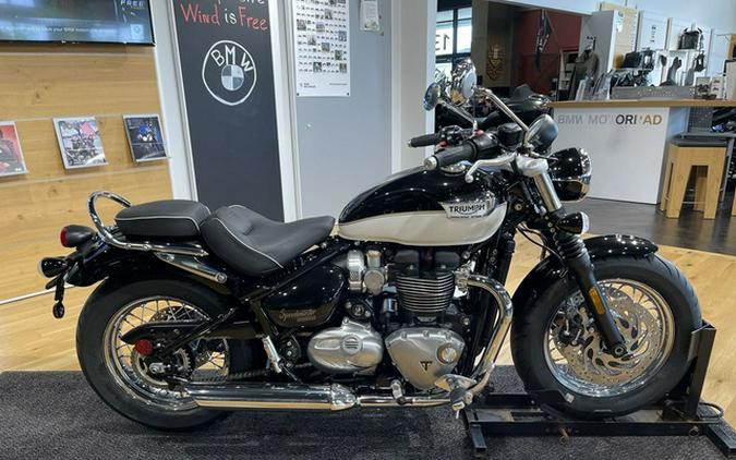 2023 Triumph Bonneville Speedmaster Sapphire Black/Fusion White