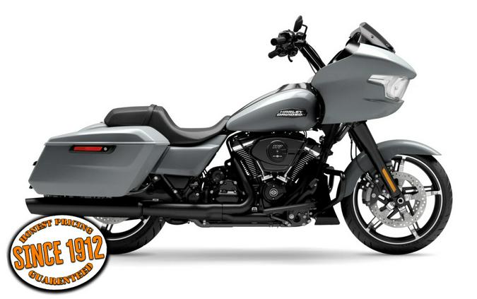 2024 Harley-Davidson Road Glide® Atlas Silver Metallic - Black Finish