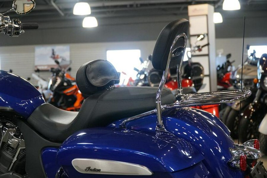 2023 Indian Motorcycle® Challenger® Limited Spirit Blue Metallic / Black Metallic