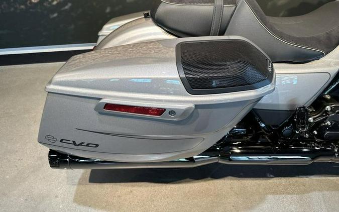 2023 Harley-Davidson® FLHXSE - CVO™ Street Glide®