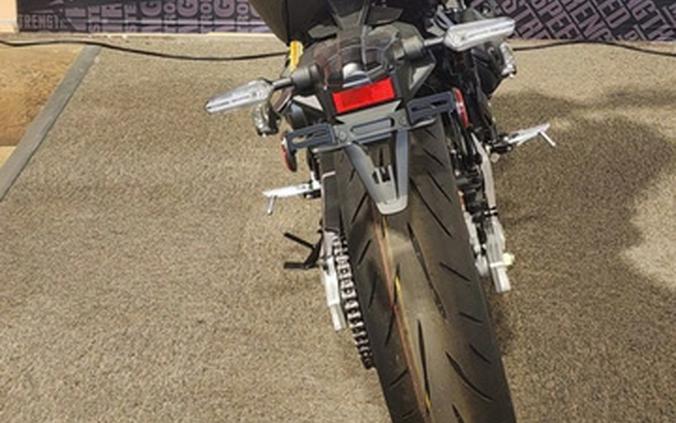 2025 Yamaha MT 09 SP