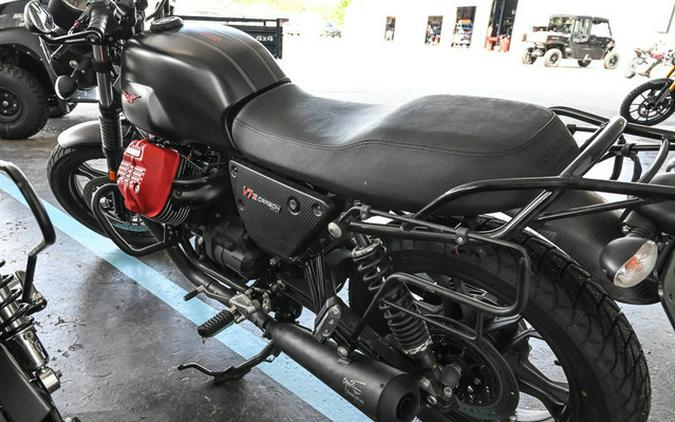 2018 Moto Guzzi V7 III Carbon Carbon Dark