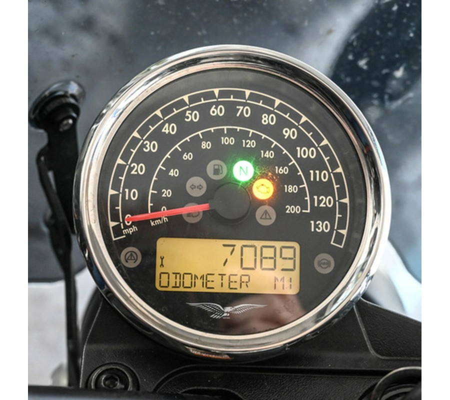 2018 Moto Guzzi V7 III Carbon Carbon Dark