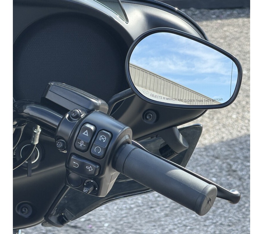 2025 Tri Glide® Ultra FLHTCUTG