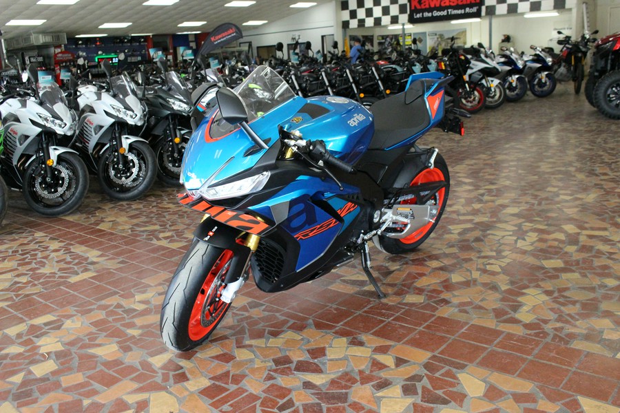 2027 Aprilia RSV4 1100 Stingray Blue - VS000365