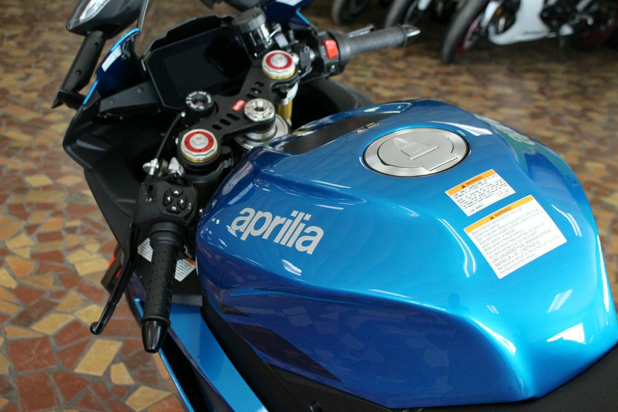 2027 Aprilia RSV4 1100 Stingray Blue - VS000365