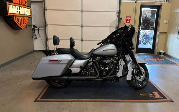 2019 Harley-Davidson Street Glide® Special