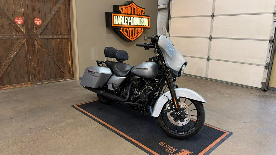 2019 Harley-Davidson Street Glide® Special