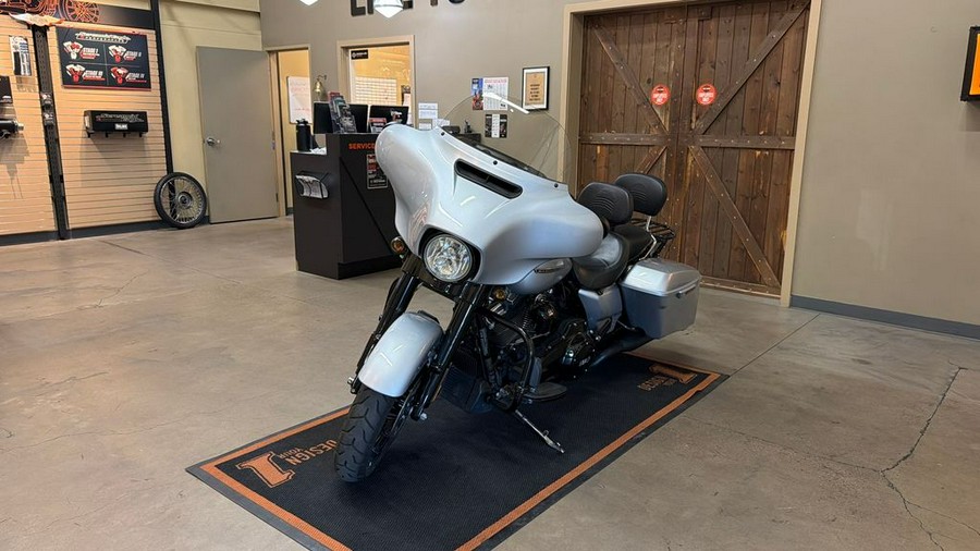 2019 Harley-Davidson Street Glide® Special