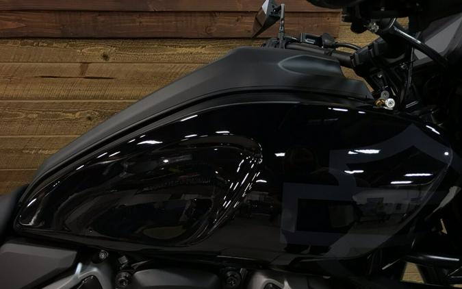 2023 Harley-Davidson Pan America™ 1250 Vivid Black RA1250S