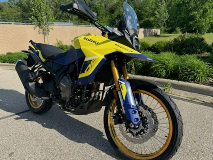 2023 Suzuki V-Strom 800DE