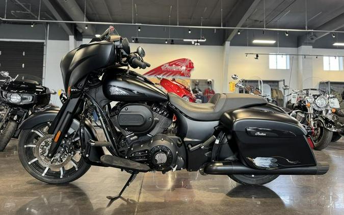 2019 Indian Motorcycle® Chieftain Dark Horse® Thunder Black Smoke