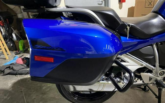 2022 BMW R 1250 RT Racing Blue Metallic