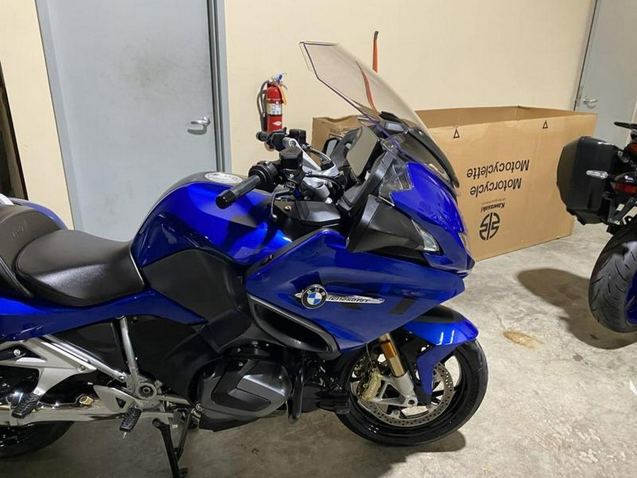 2022 BMW R 1250 RT Racing Blue Metallic