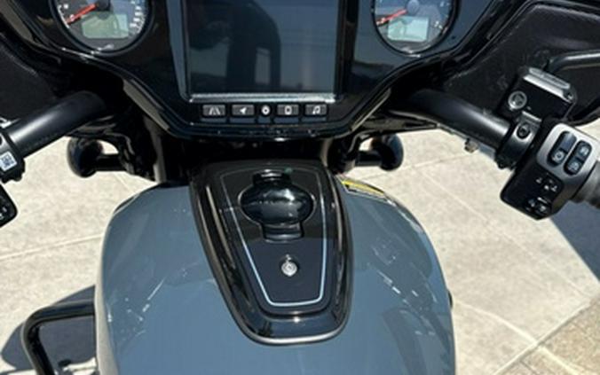 2025 Indian Chieftain PowerPlus Dark Horse 112 w/PowerBand B