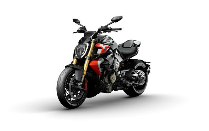 2026 Ducati Diavel V4 RS RS Livery - 1966