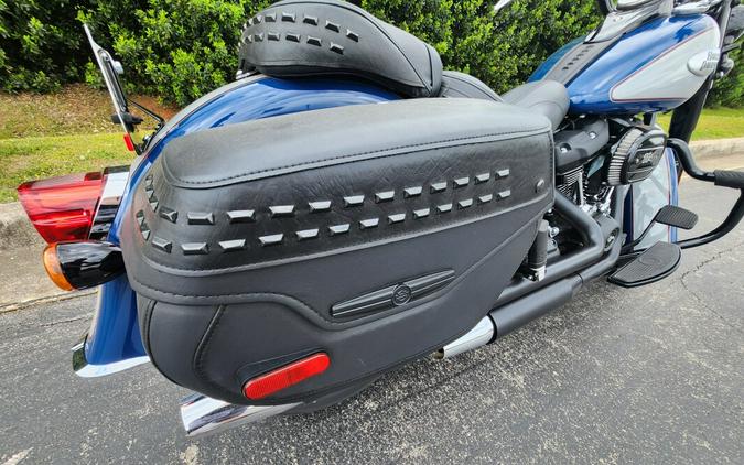 2023 Harley-Davidson Heritage Classic Billiard Blue/Billiard Gray - Black Finish