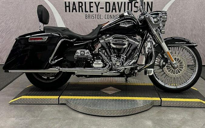 2016 FLHR Road King