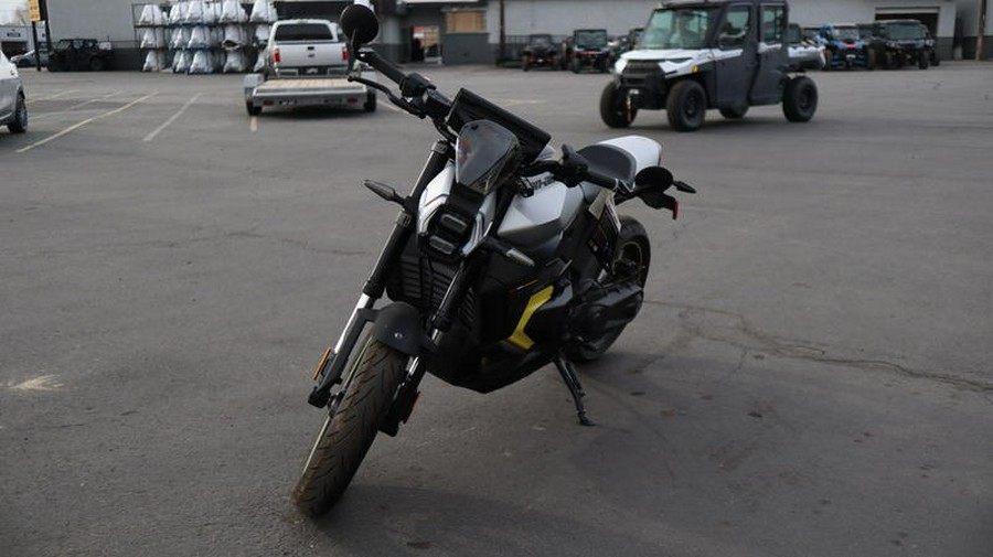 2025 Can-Am® Pulse '73