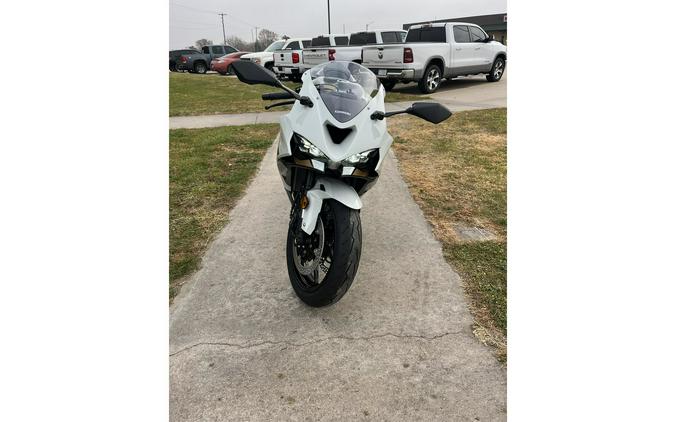 2026 Kawasaki ZX-6R ABS