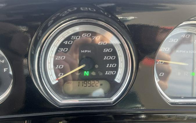 2015 Harley-Davidson® Ultra Limited FLHTK Two-Tone Deep Jade Pearl/Vivid Black 680630