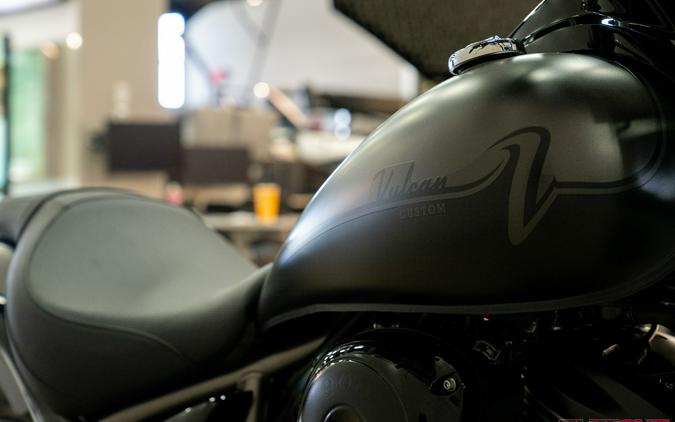 2024 Kawasaki VULCAN 900 CUSTOM