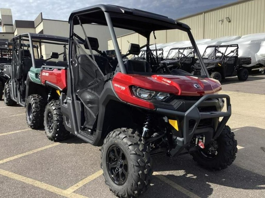 2024 Can-Am™ Defender XT HD10