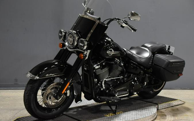 2019 Harley-Davidson Heritage Classic 107