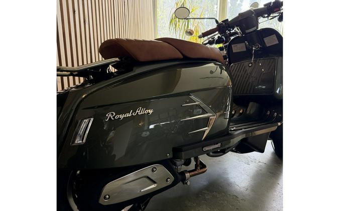 2025 GP300 - Royal Alloy