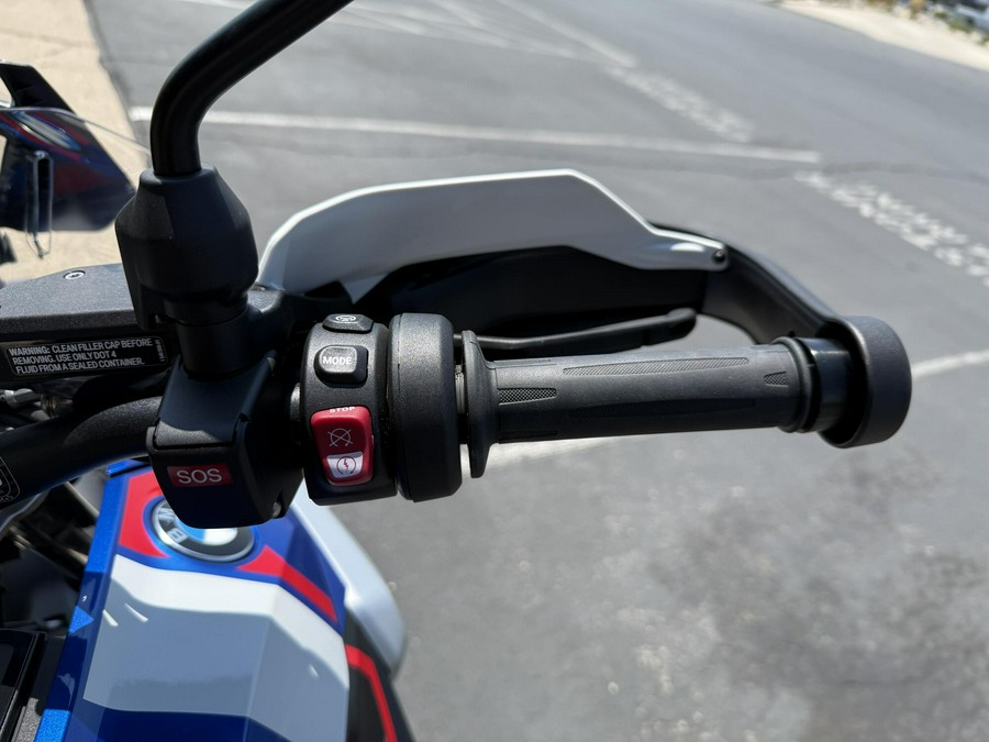 2025 BMW Motorrad R 1300 GS Racing Blue Metallic