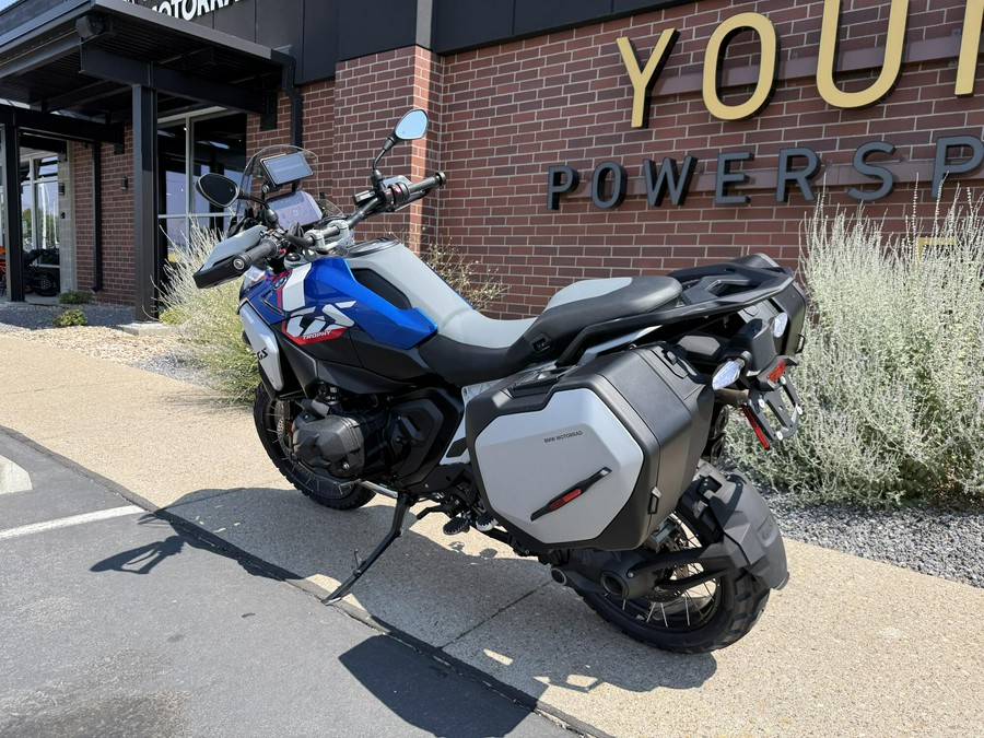 2025 BMW Motorrad R 1300 GS Racing Blue Metallic