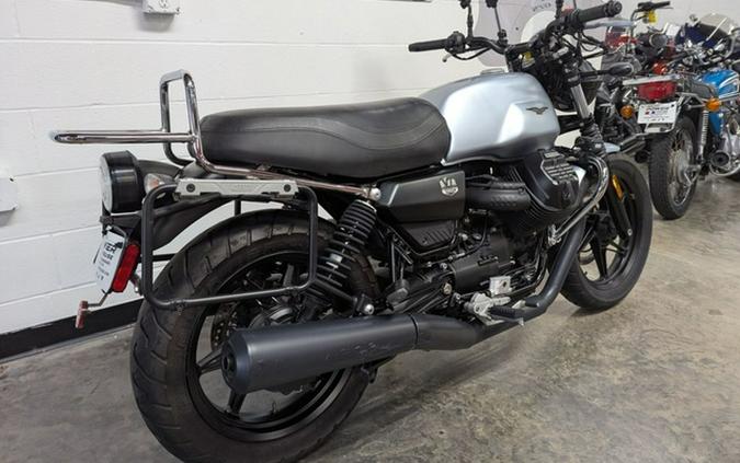 2021 Moto Guzzi V7 Stone E5