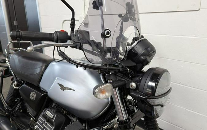2021 Moto Guzzi V7 Stone E5