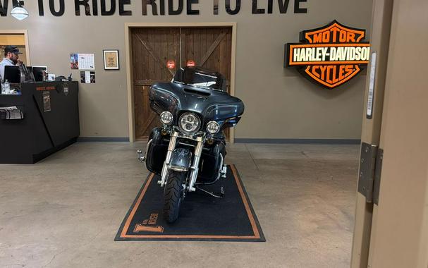 2015 Harley-Davidson Electra Glide® Ultra Classic® Low