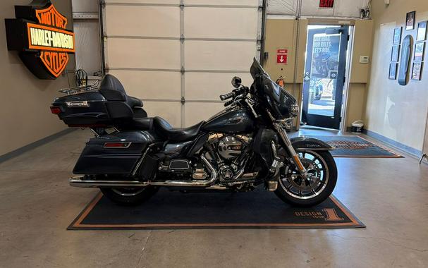 2015 Harley-Davidson Electra Glide® Ultra Classic® Low
