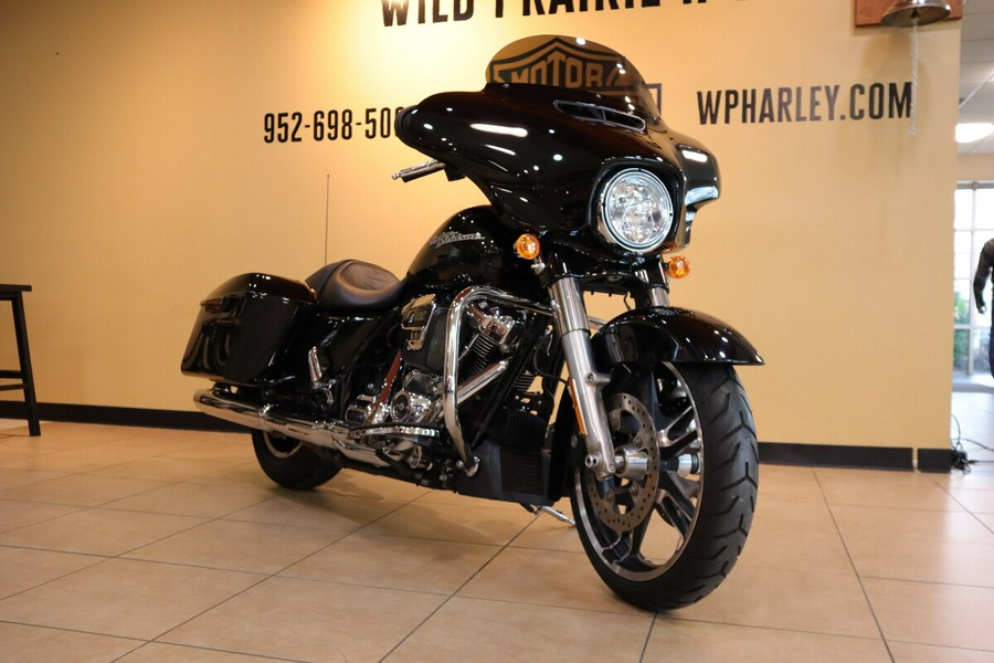 2017 Harley-Davidson HD Touring FLHXS Street Glide Special