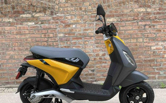 2022 Piaggio 1 Active 45 MPH