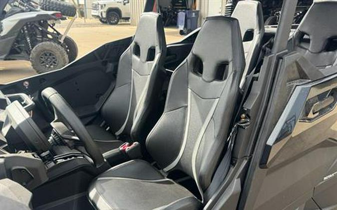 2026 Can-Am Commander MAX XT 700