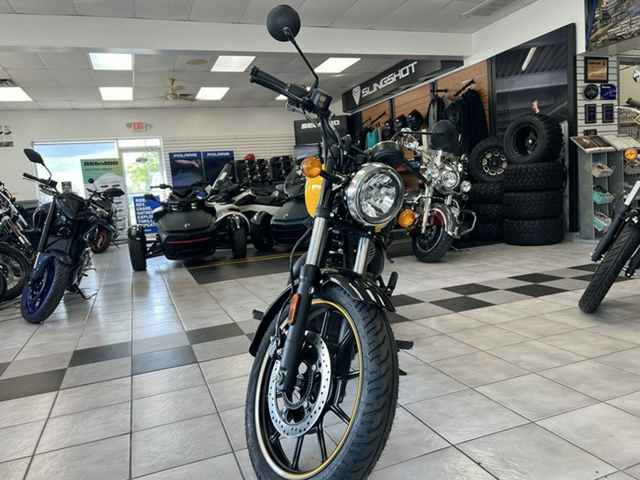 2023 Royal Enfield Meteor 350 Fireball Yellow