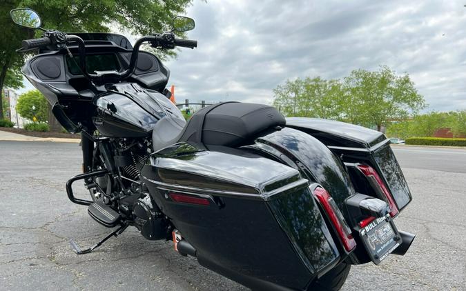 2024 FLTRX Road Glide®