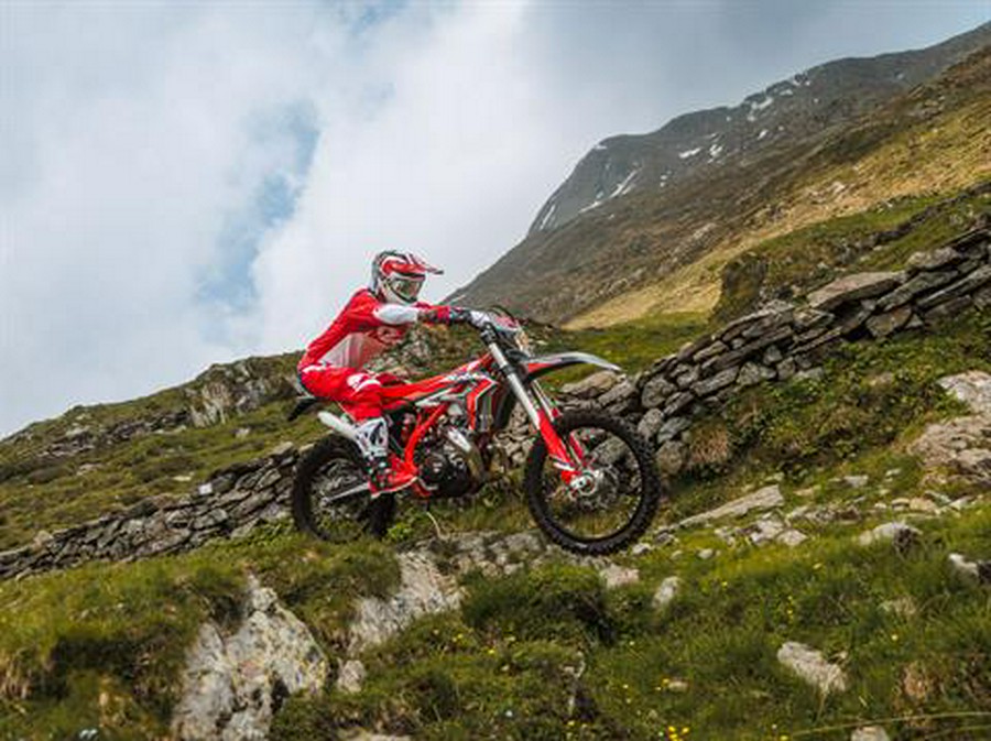 2026 Beta 300 Xtrainer