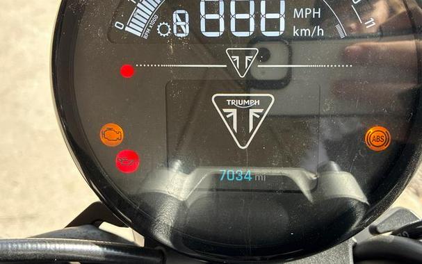 2022 Triumph TRIDENT660
