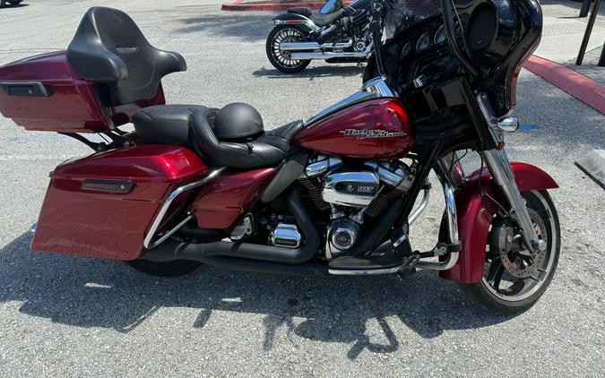 2017 Harley-Davidson Street Glide Special FLHXS