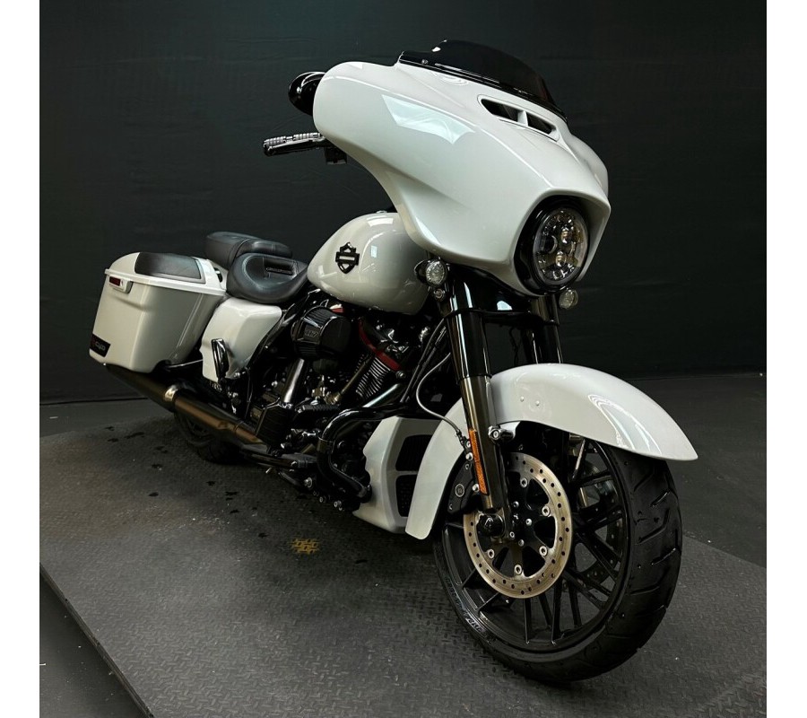 Harley-Davidson CVO Street Glide 2020 FLHXSE SAND DUNE