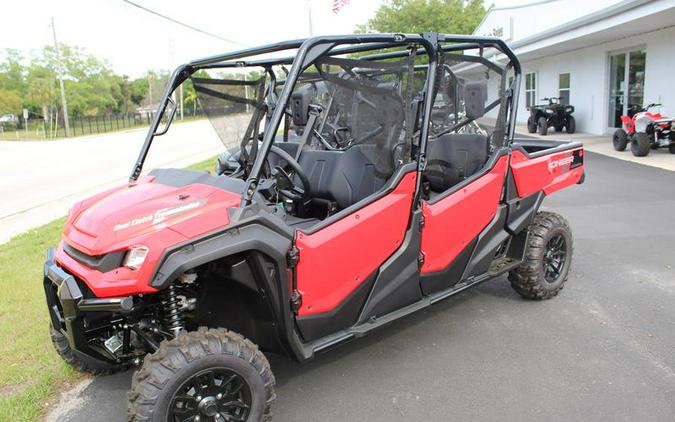 2023 Honda® Pioneer 1000-6 Deluxe Crew