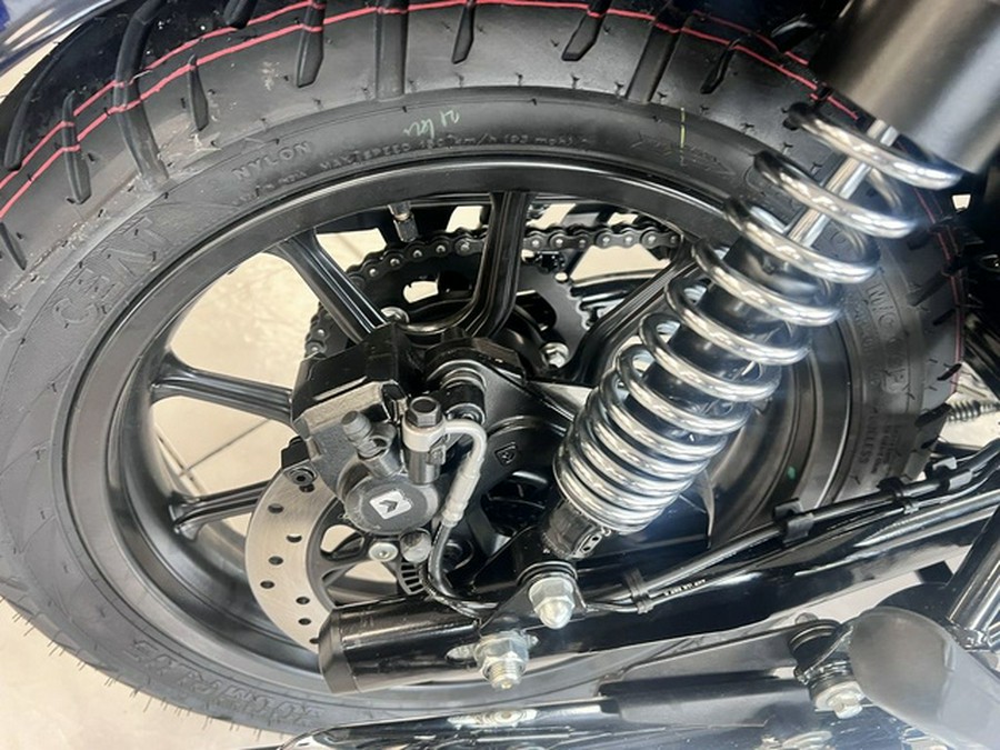 2023 Royal Enfield Meteor 350 Stellar Blue