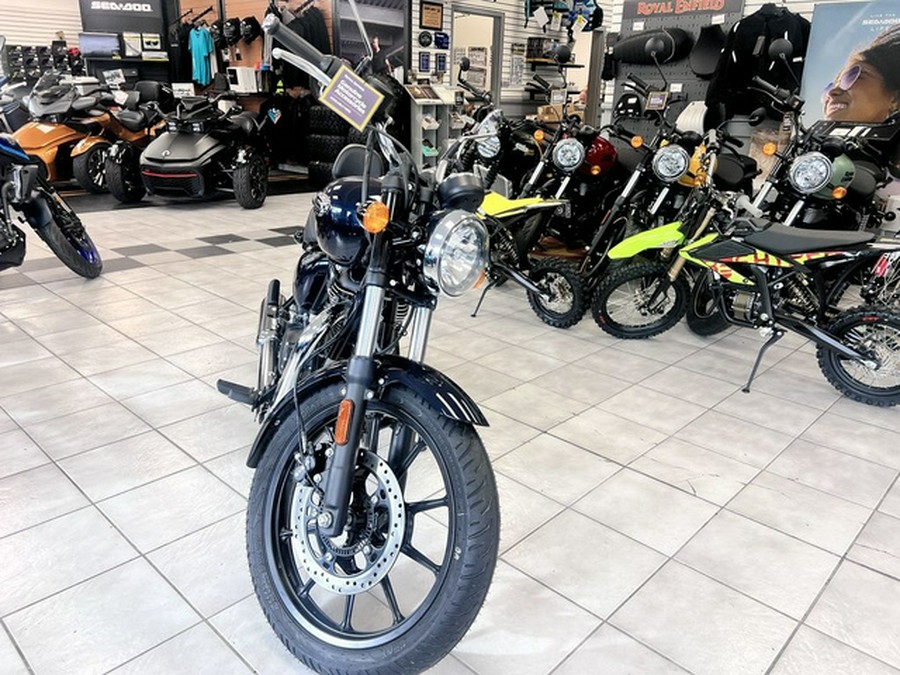 2023 Royal Enfield Meteor 350 Stellar Blue