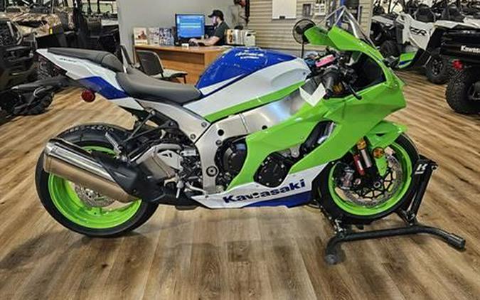 2024 Kawasaki Ninja® ZX™-10R 40th Anniversary Edition ABS