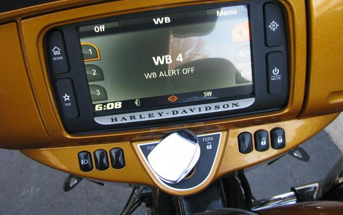 2015 Harley-Davidson® FLHTKSE - CVO™ Limited