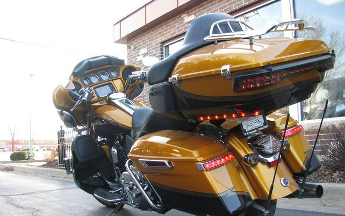2015 Harley-Davidson® FLHTKSE - CVO™ Limited